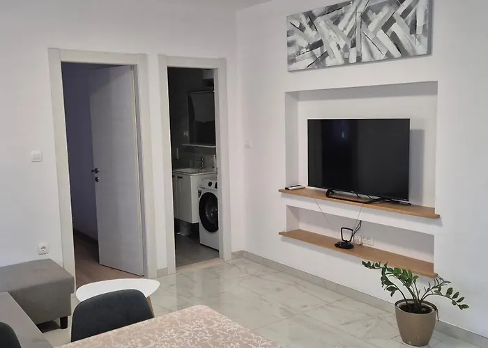 Apartment Nina