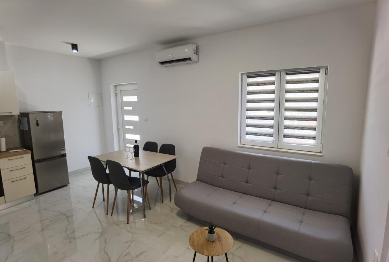 Nina Apartmán Split